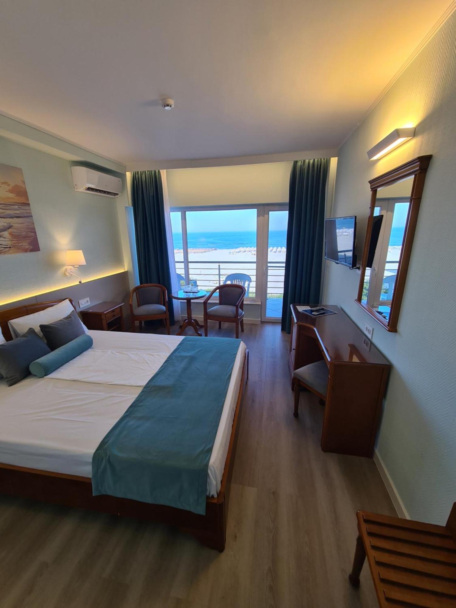 Hotel Comandor Mamaia Extérieur photo