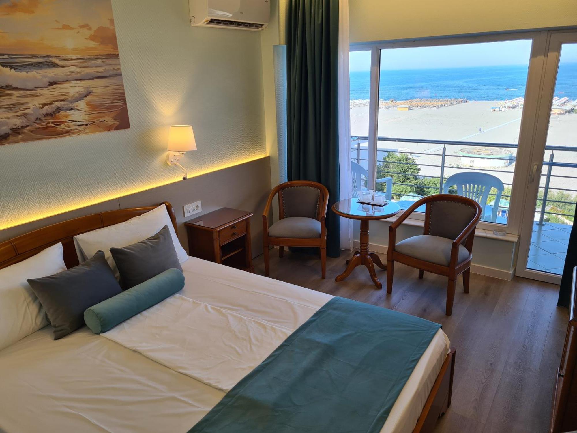 Hotel Comandor Mamaia Extérieur photo