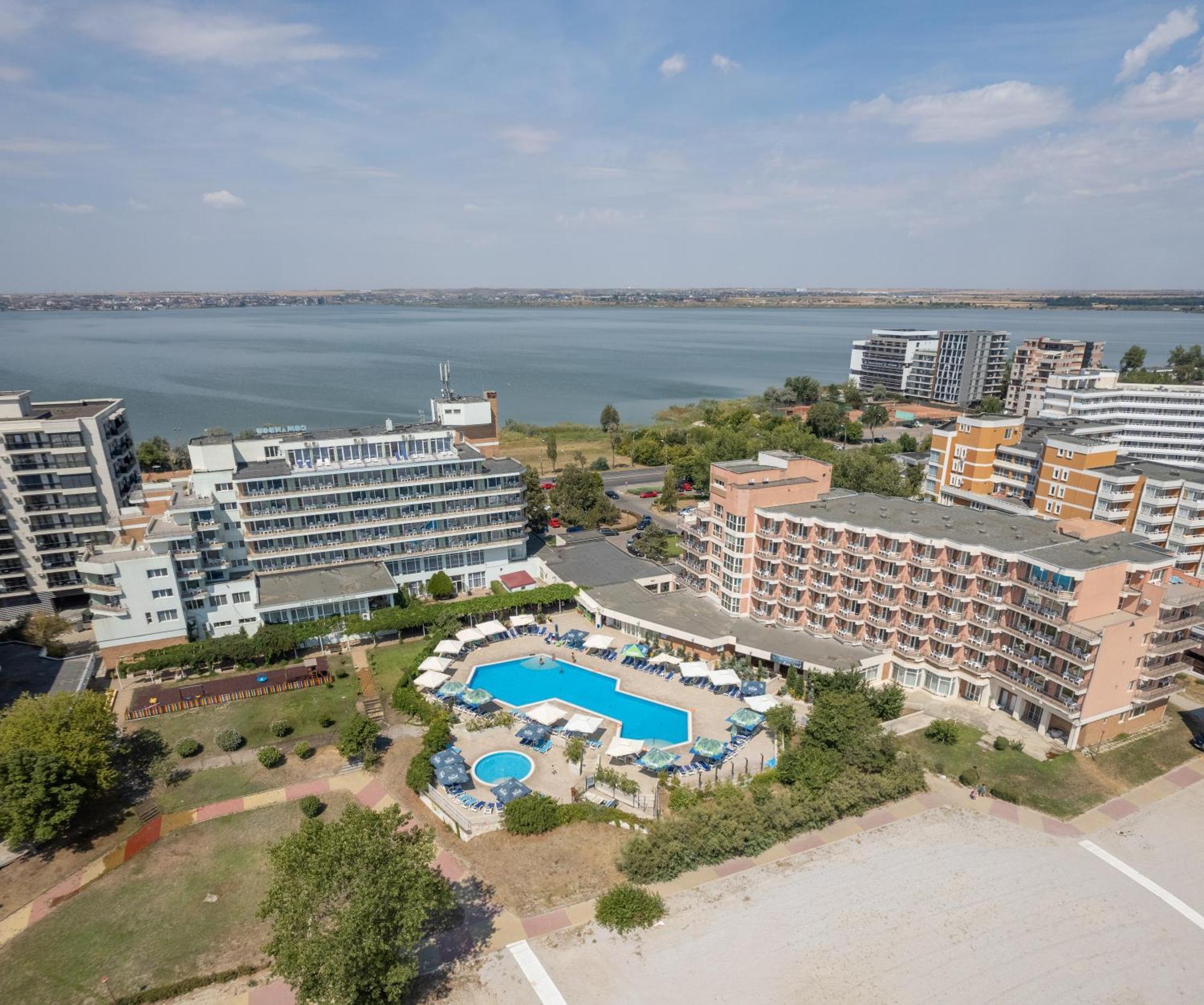 Hotel Comandor Mamaia Extérieur photo