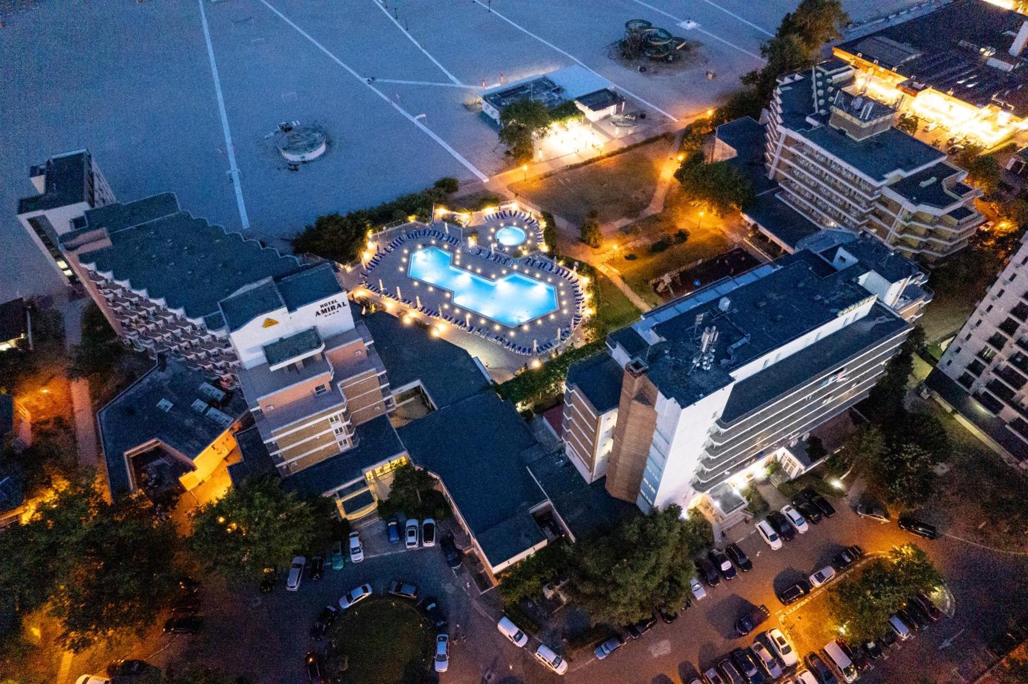 Hotel Comandor Mamaia Extérieur photo