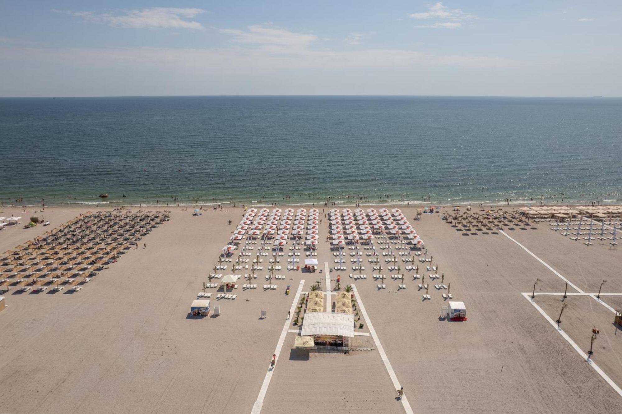 Hotel Comandor Mamaia Extérieur photo