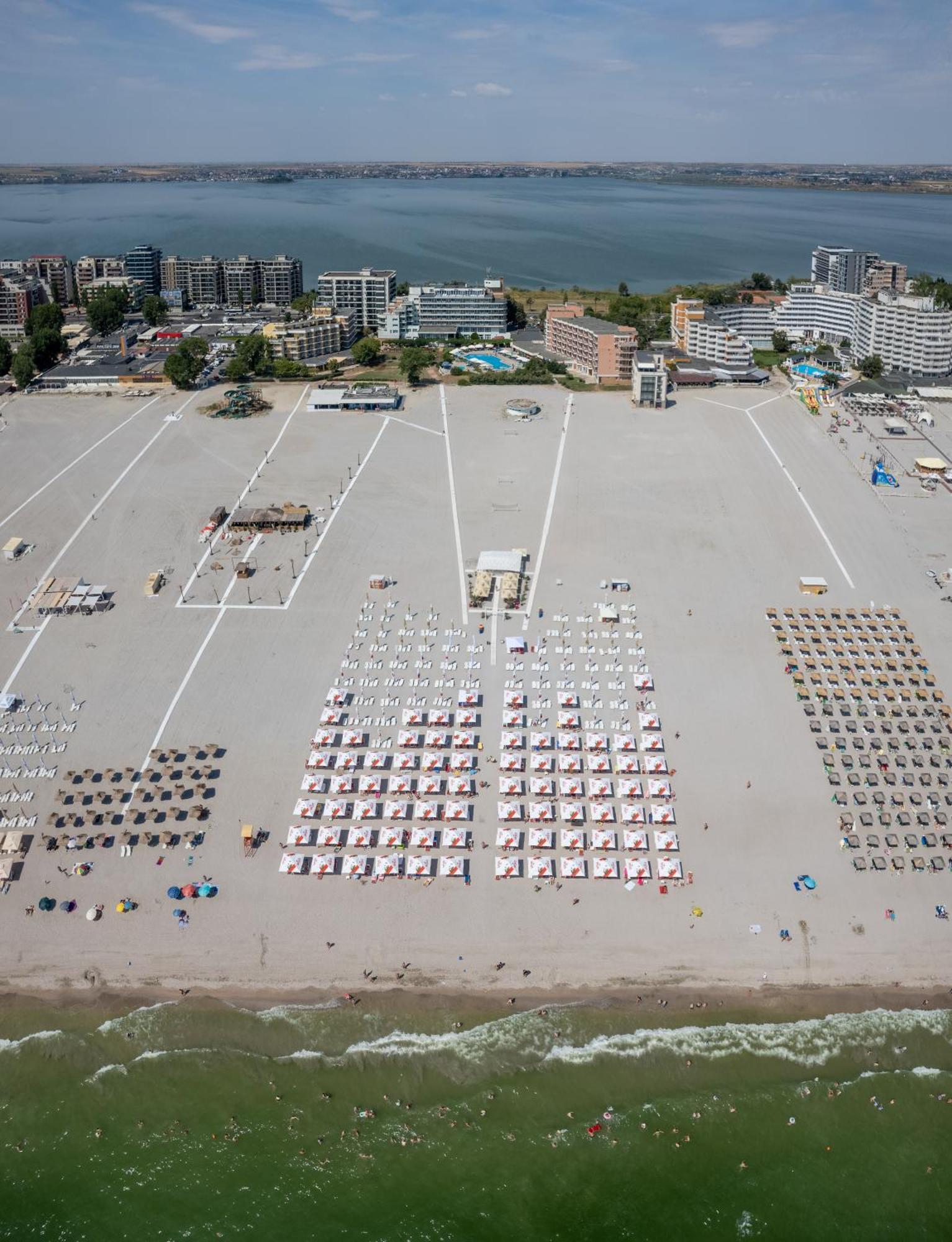 Hotel Comandor Mamaia Extérieur photo