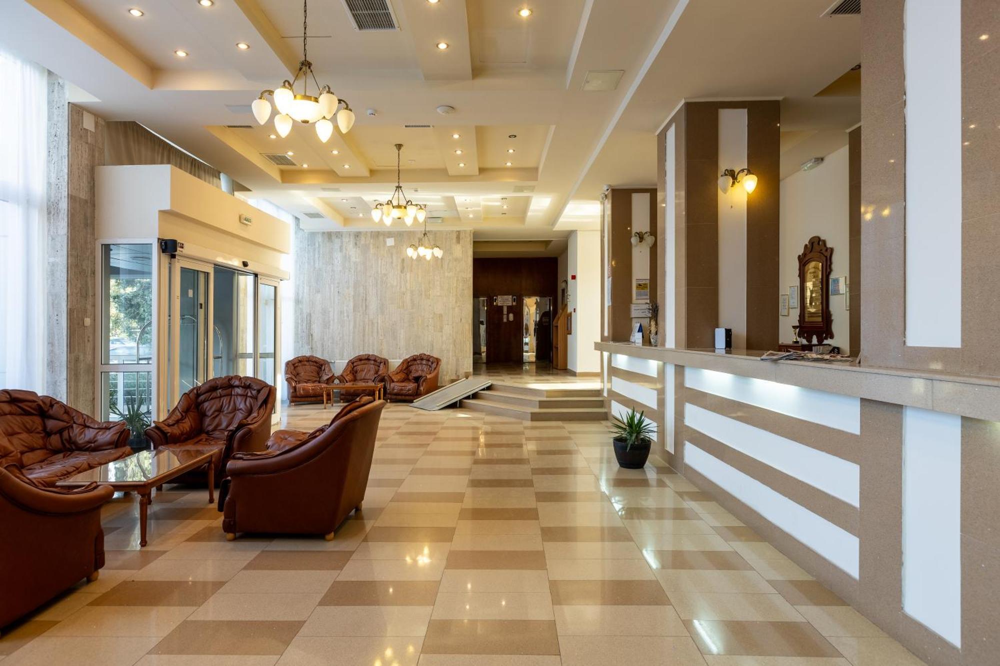 Hotel Comandor Mamaia Extérieur photo